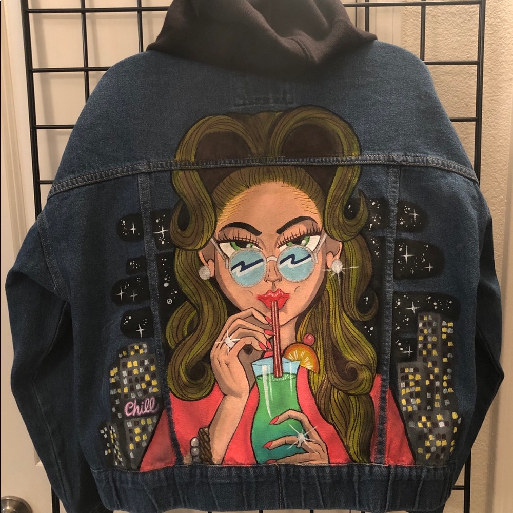 ๐๐ Custom Jacket - Picture 1 of 1